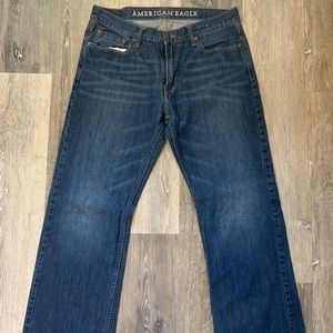 American Eagle Jeans NWOT. Size 33x32